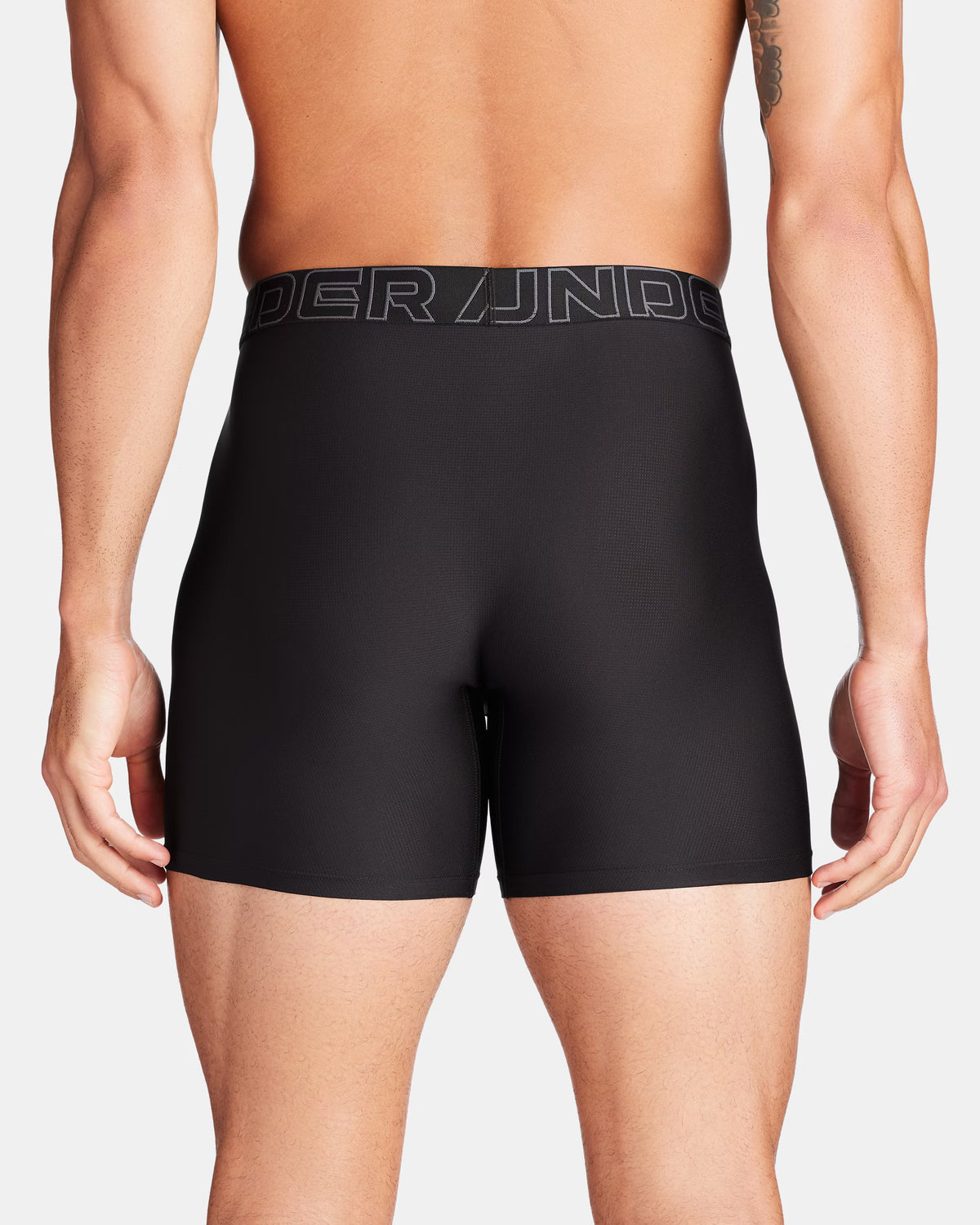 Men's UA Perf Tech Mesh 6In