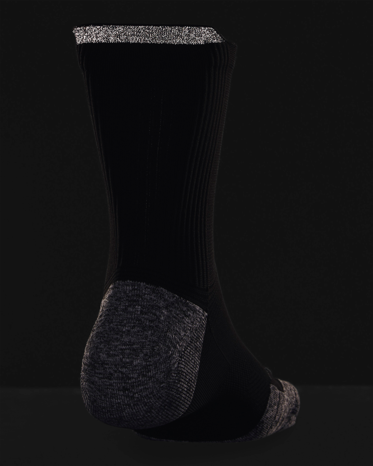 Unisex UA ArmourDry™ Run Cushion Mid-Crew Socks