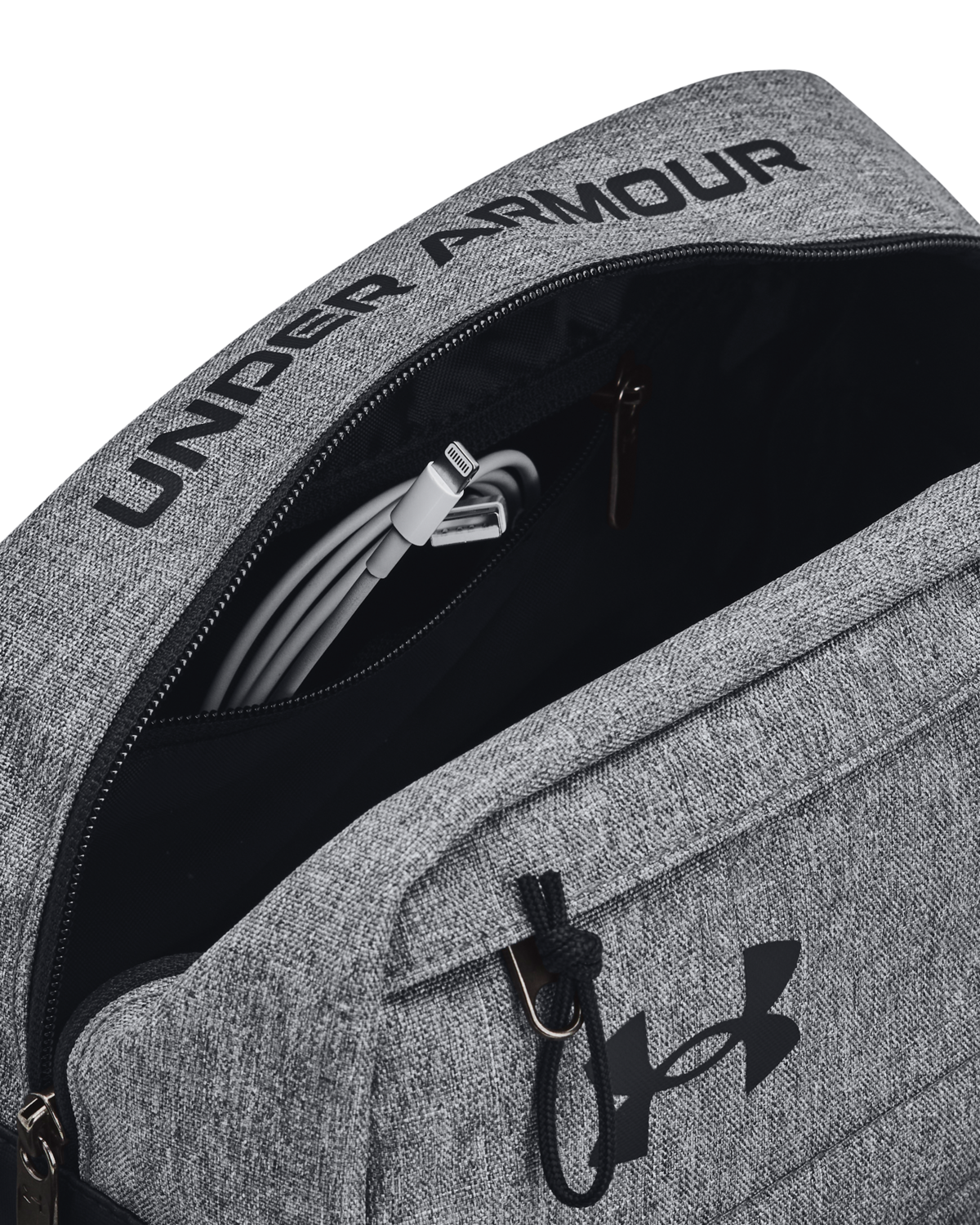 UA Contain Travel Kit