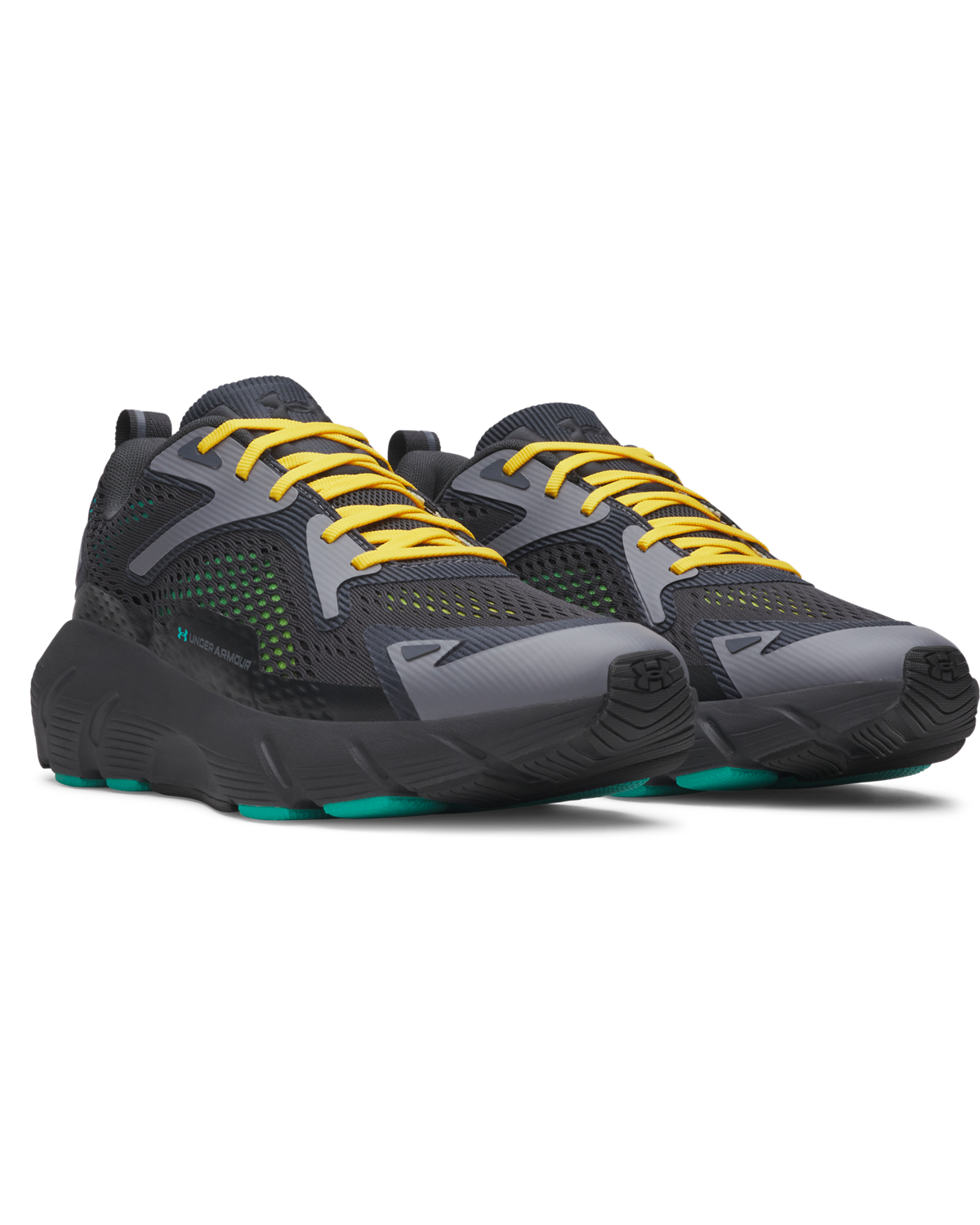 Unisex UA Aura Shoes