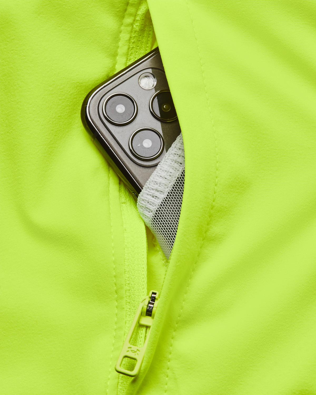 Women's UA OutRun The Storm Jacket