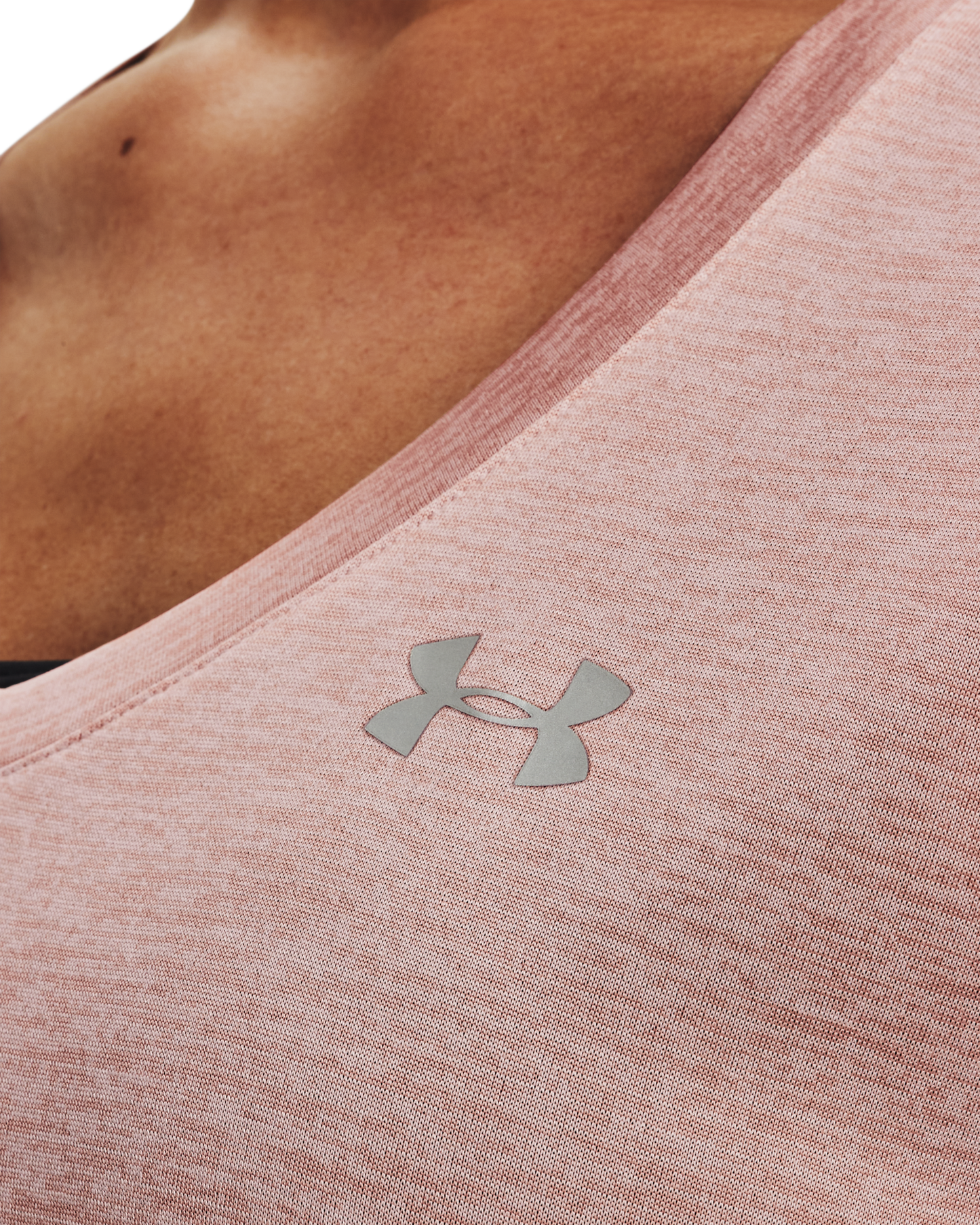 Women's UA Tech™ Twist V-Neck
