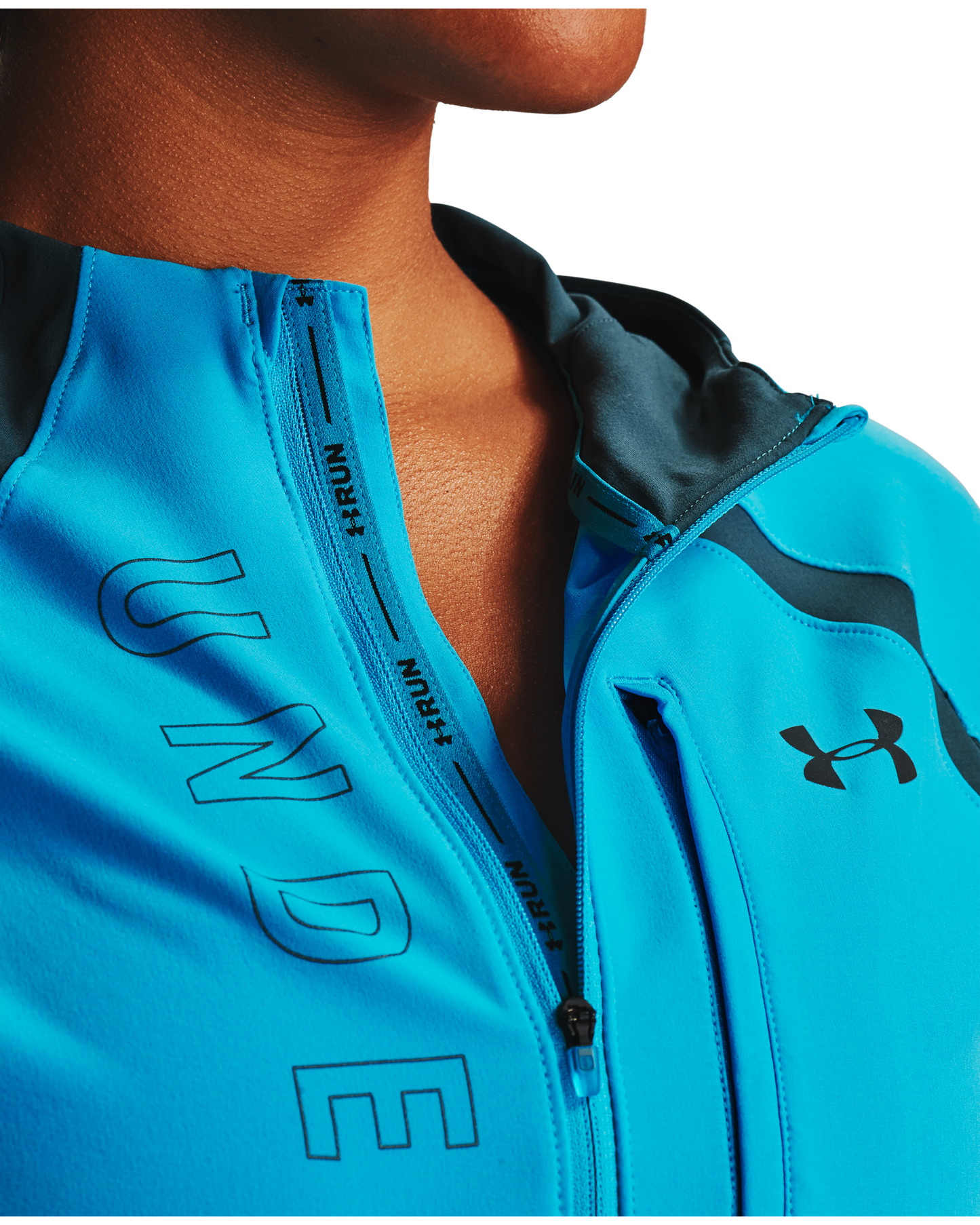 Women's UA Qualifier OutRun The Storm Jacket