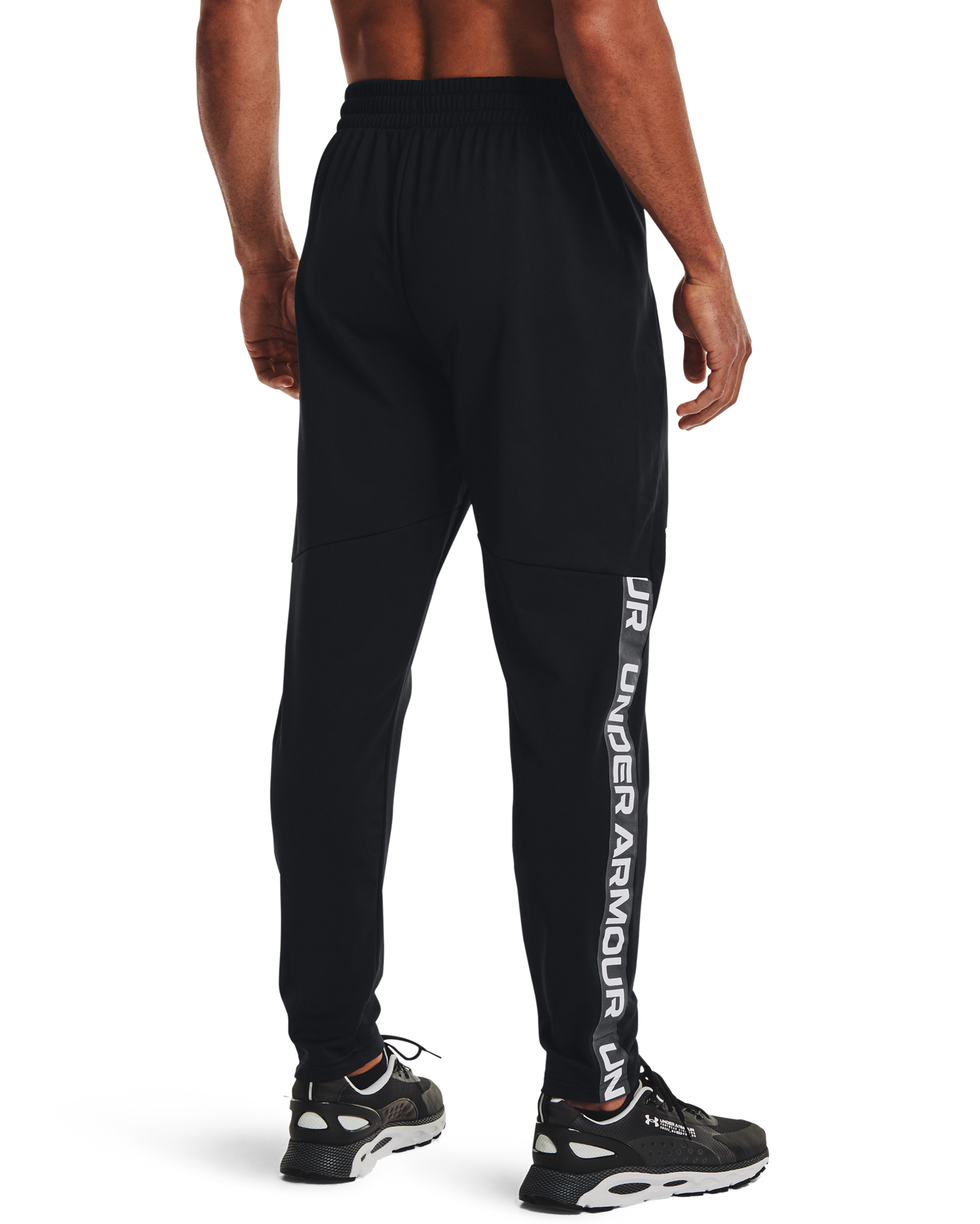 Men's UA Tricot Track Pants